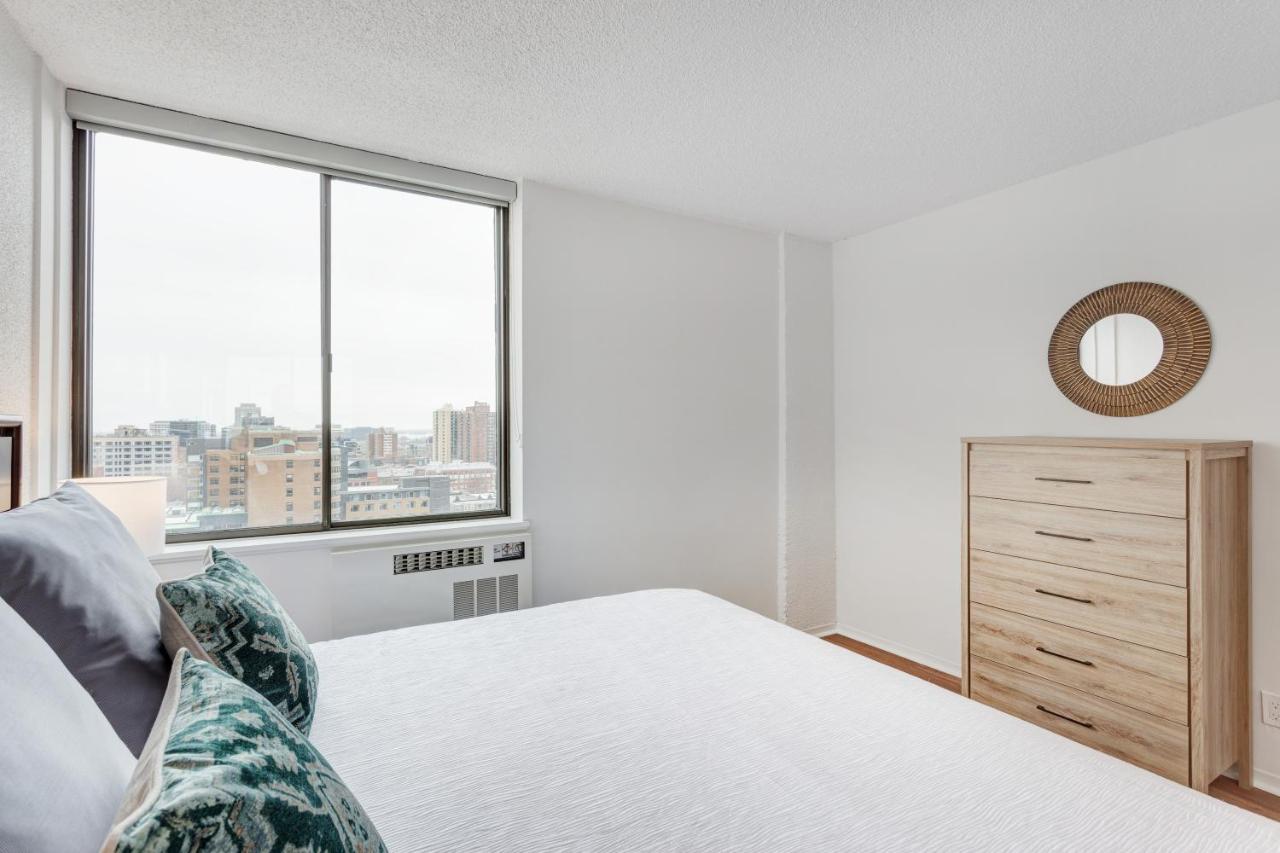 Lacite Furnished Apartments Montreal Exterior photo